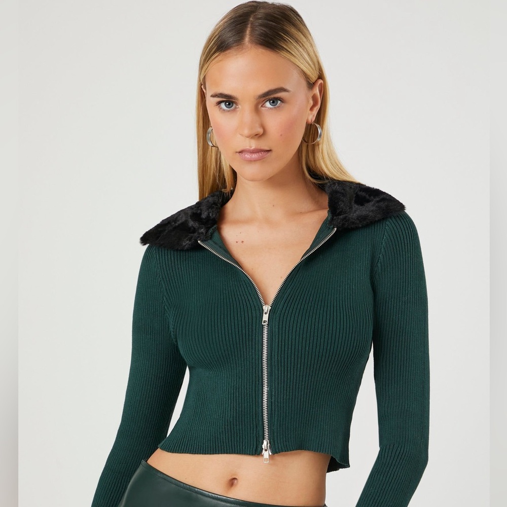 Forever 21 Dark Green Sweater with Black Fur Collar